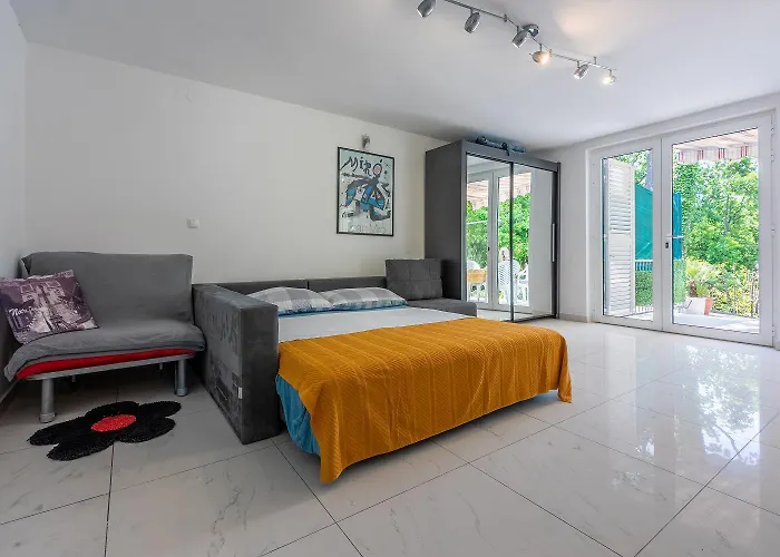 Beeindruckendes Direkt Am Mit Privater Terrasse, Privatparkplatz, Wifi, Grill *